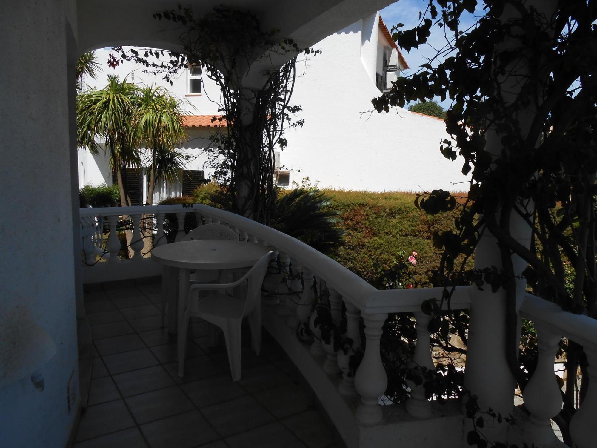 Dona Ana Garden Hotel Лагос Стая снимка