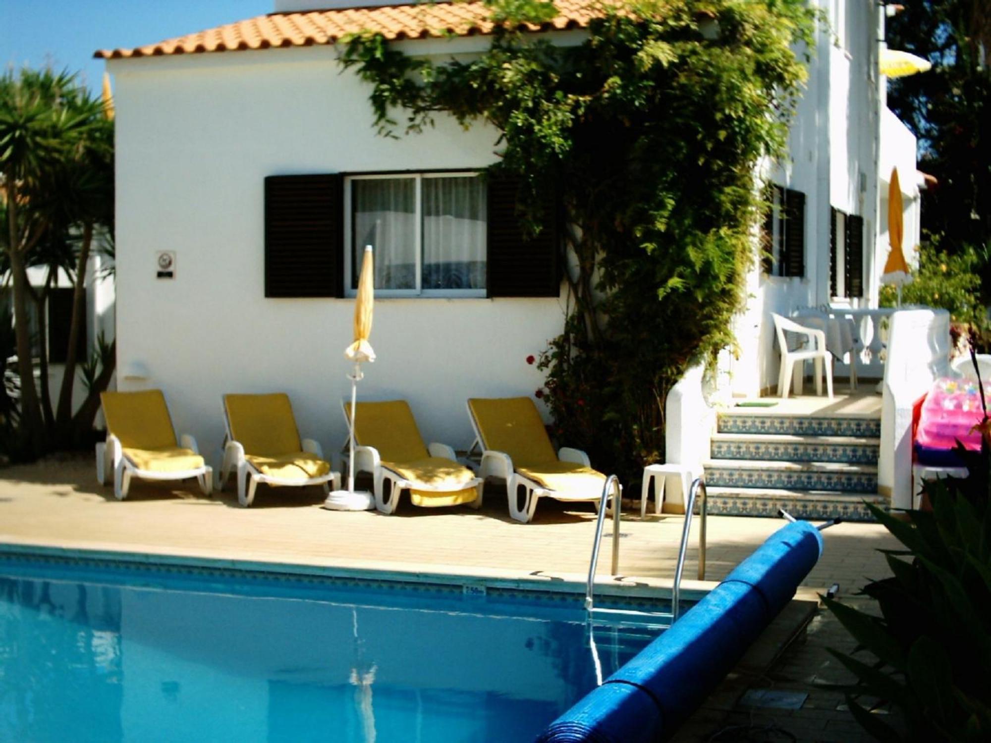 Dona Ana Garden Hotel Лагос Стая снимка