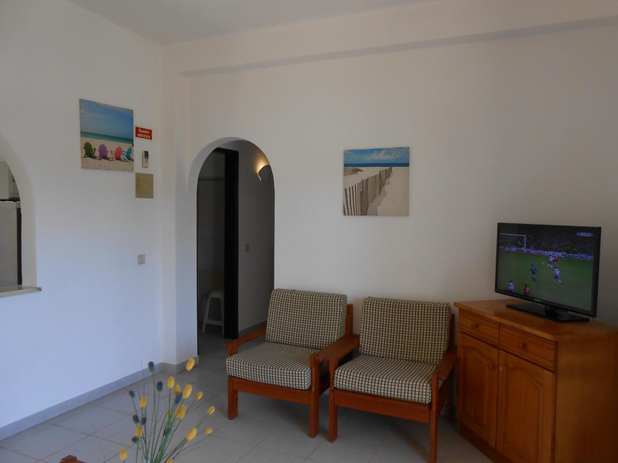 Dona Ana Garden Hotel Лагос Стая снимка