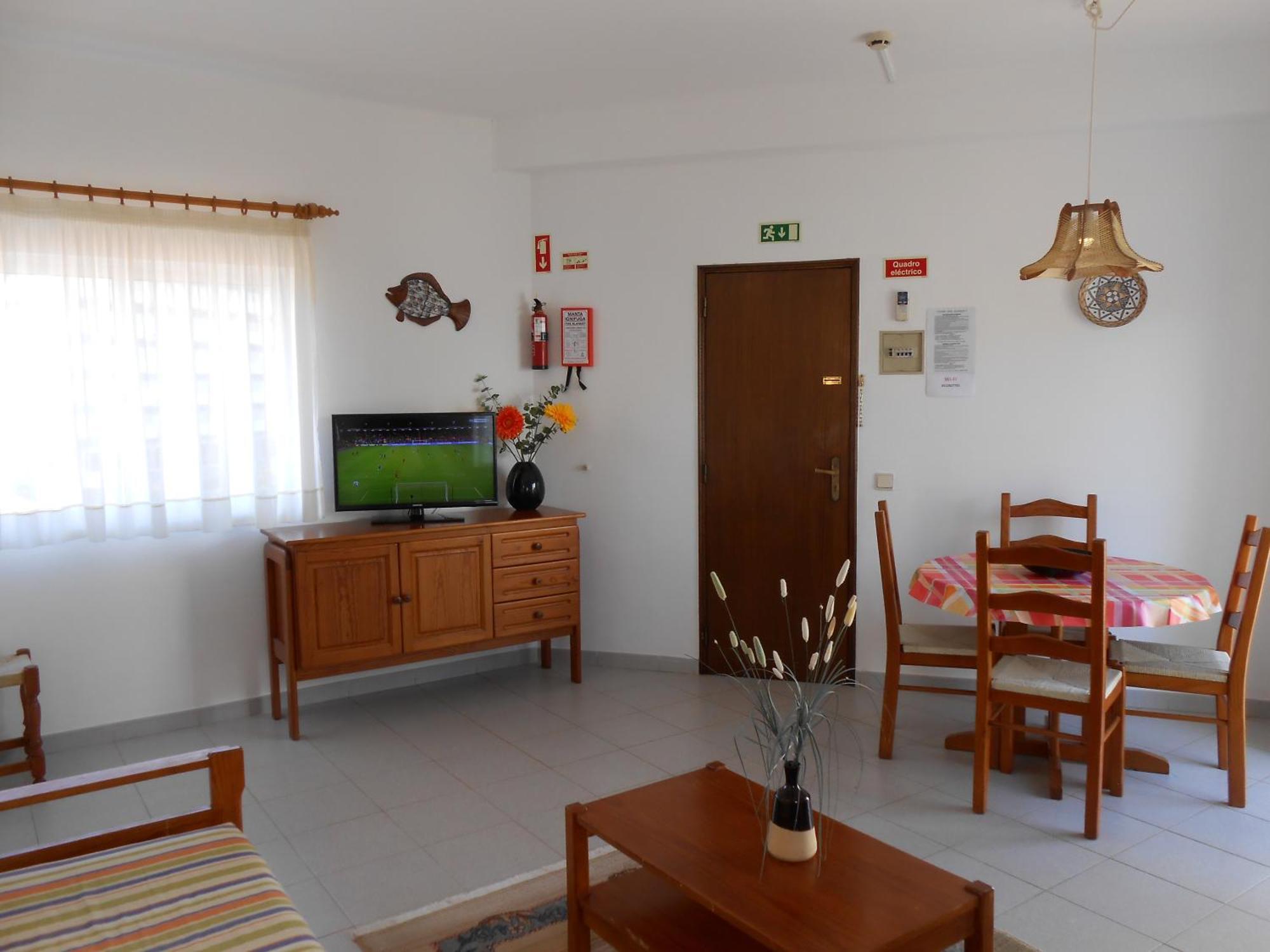 Dona Ana Garden Hotel Лагос Стая снимка