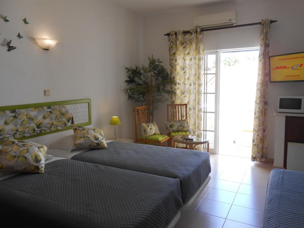 Dona Ana Garden Hotel Лагос Екстериор снимка